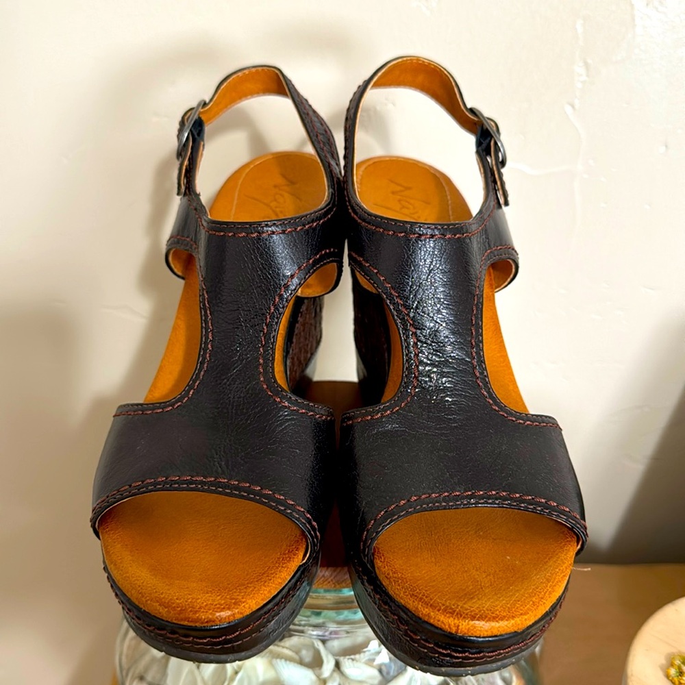 NAYA Eternal Wedges Sandals Black Size   8.5